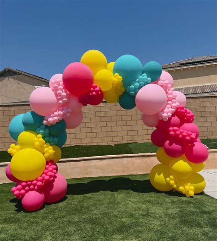 balloon arch